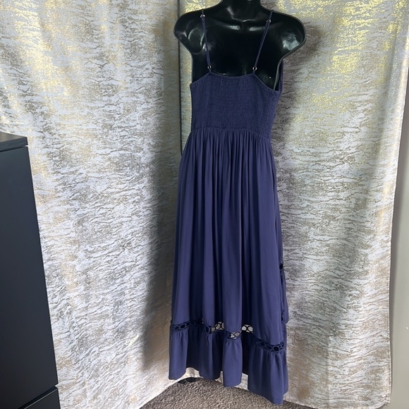 New Feeling Navy Blue Crochet Cutout Ruffle Hem High-Low Dress Size M - Picture 9 of 17